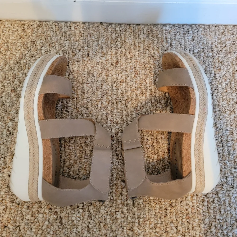 Adrienne Vittadini Tan Wedge Sandals - Picture 6 of 9